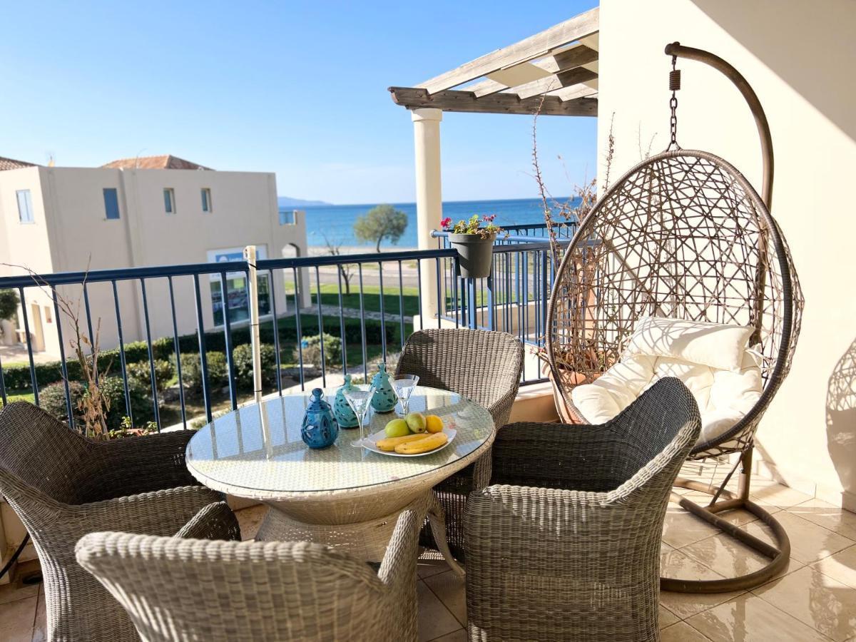 Odyssey Beach Front Apartment Chania  Екстер'єр фото