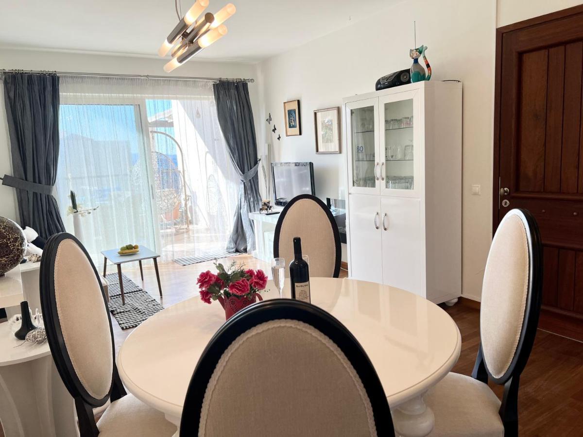 Odyssey Beach Front Apartment Chania  Екстер'єр фото