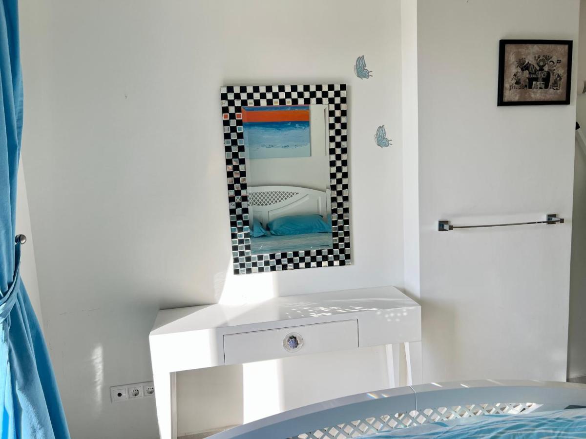 Odyssey Beach Front Apartment Chania  Екстер'єр фото